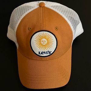 LEVI’S dad hat